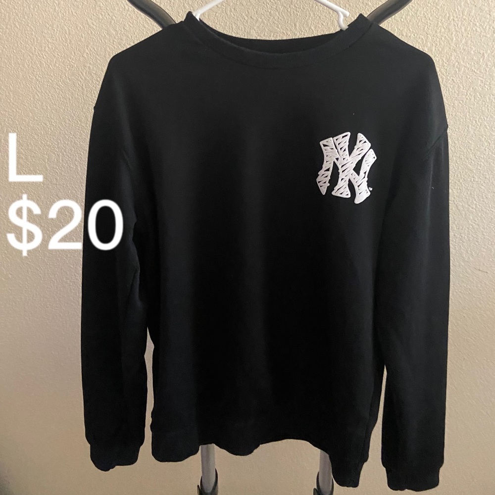 Sweatshirt bundle